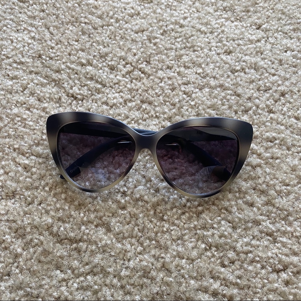 BOGO new printed oversized cat eye